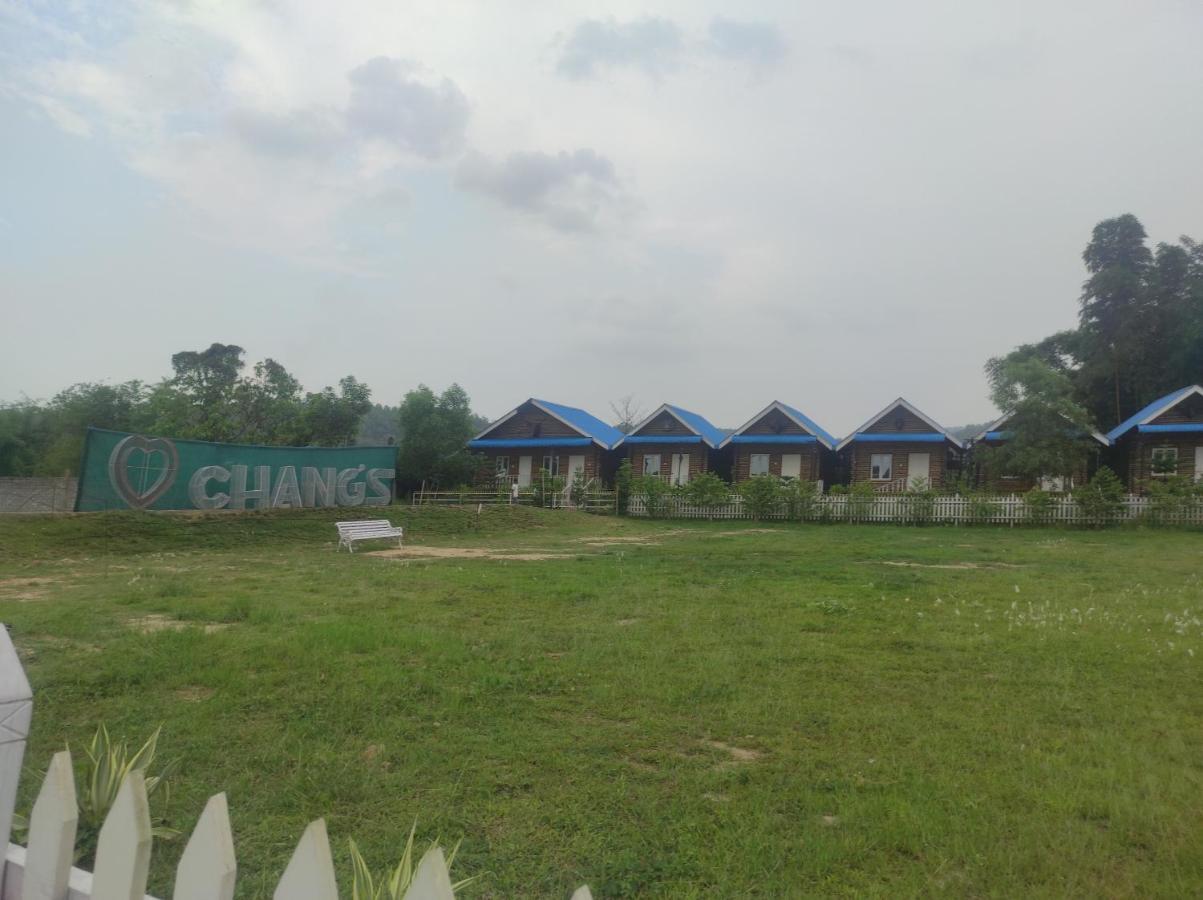 Changs Resort Kaharpara Eksteriør billede