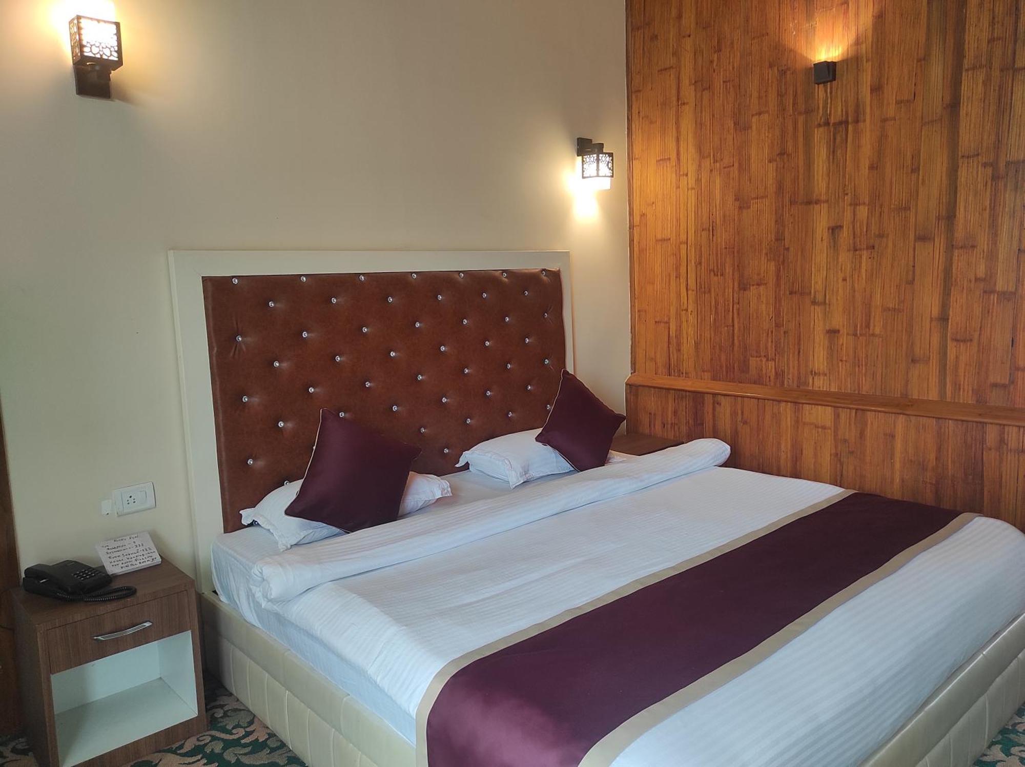 Changs Resort Kaharpara Eksteriør billede