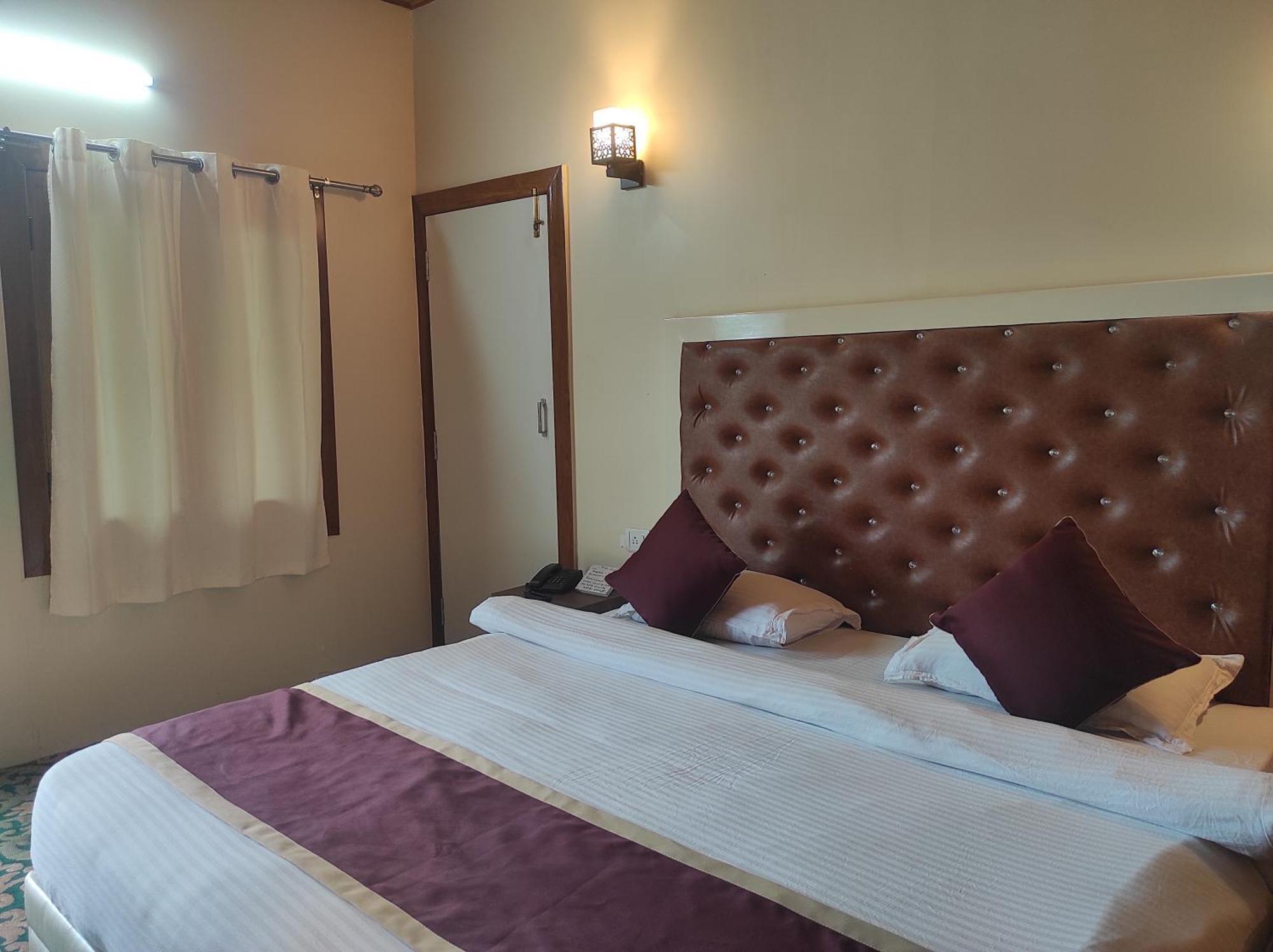 Changs Resort Kaharpara Eksteriør billede